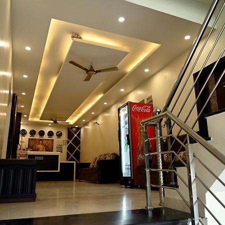 Hotel Pulse Inn Near Railway Station Jaipur Extérieur photo