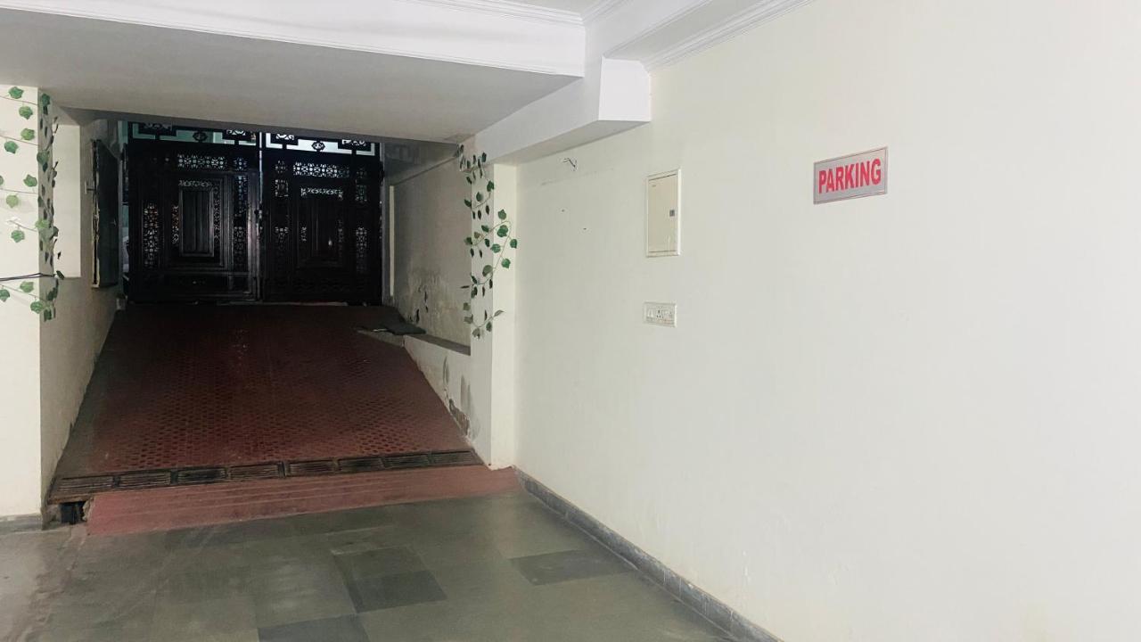 Hotel Pulse Inn Near Railway Station Jaipur Extérieur photo