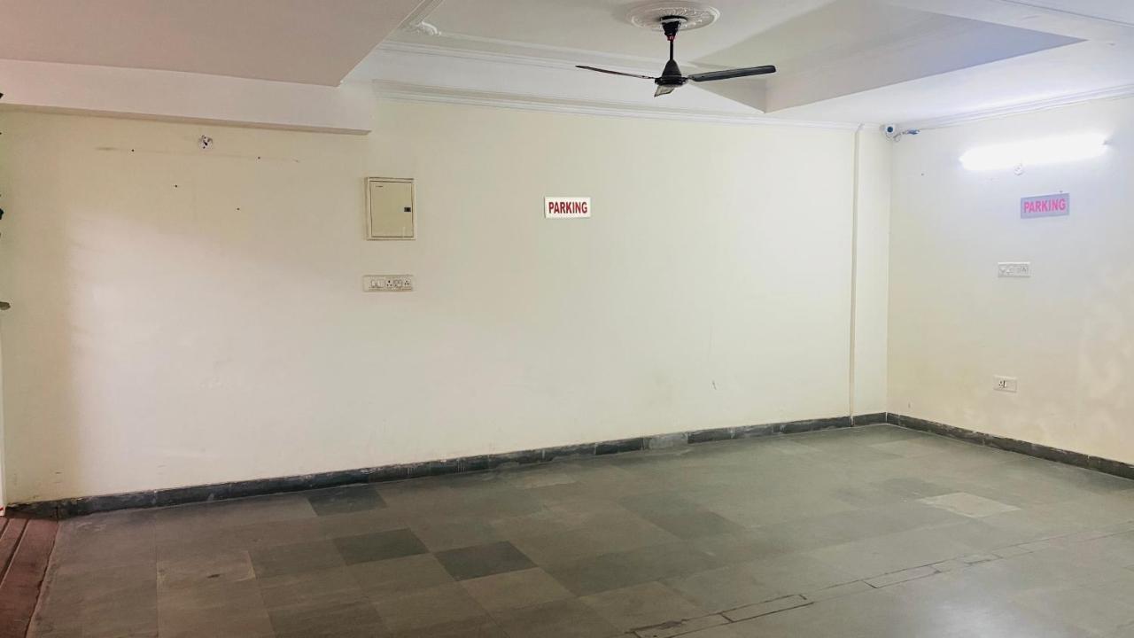 Hotel Pulse Inn Near Railway Station Jaipur Extérieur photo