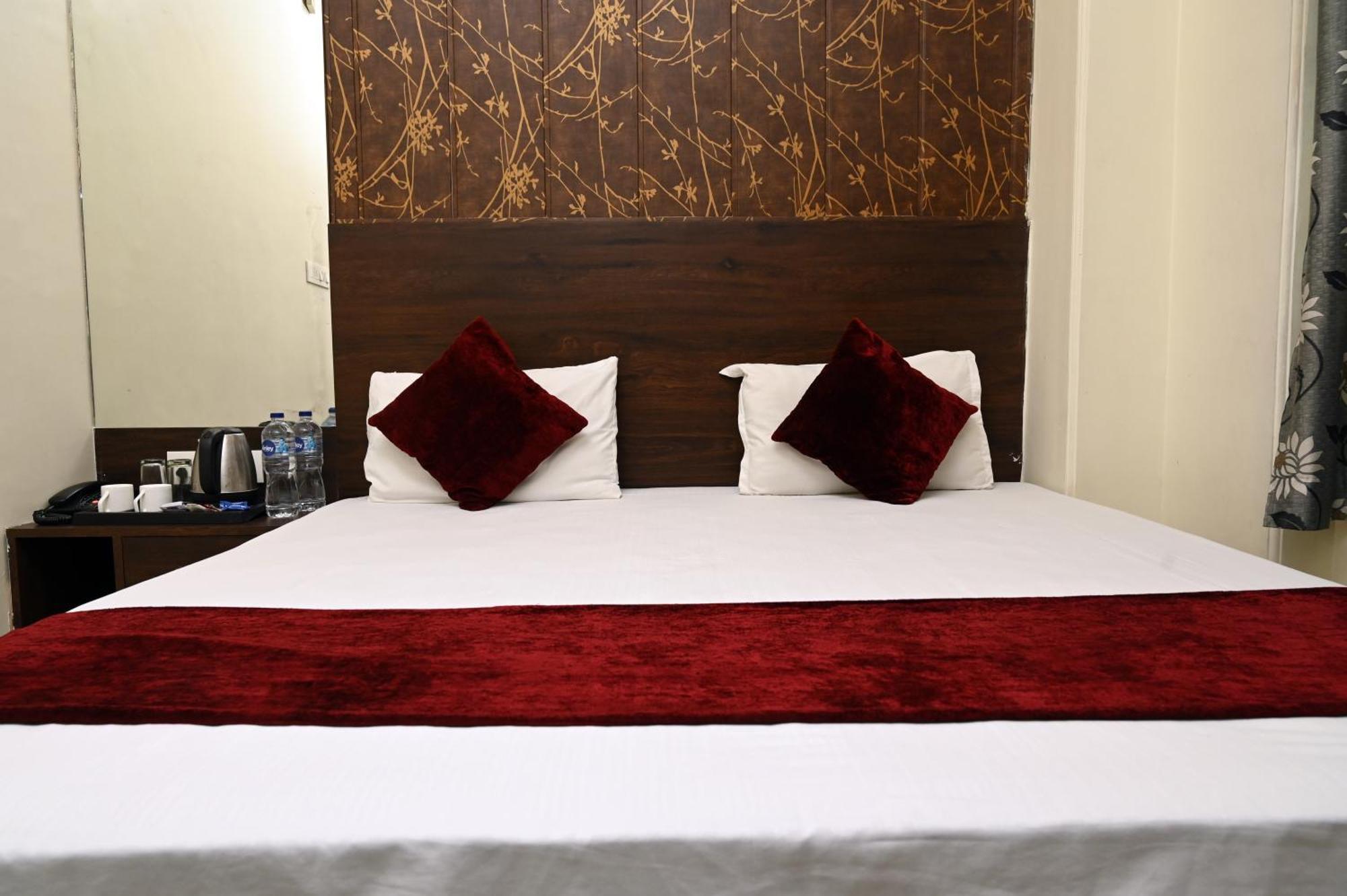 Hotel Pulse Inn Near Railway Station Jaipur Extérieur photo