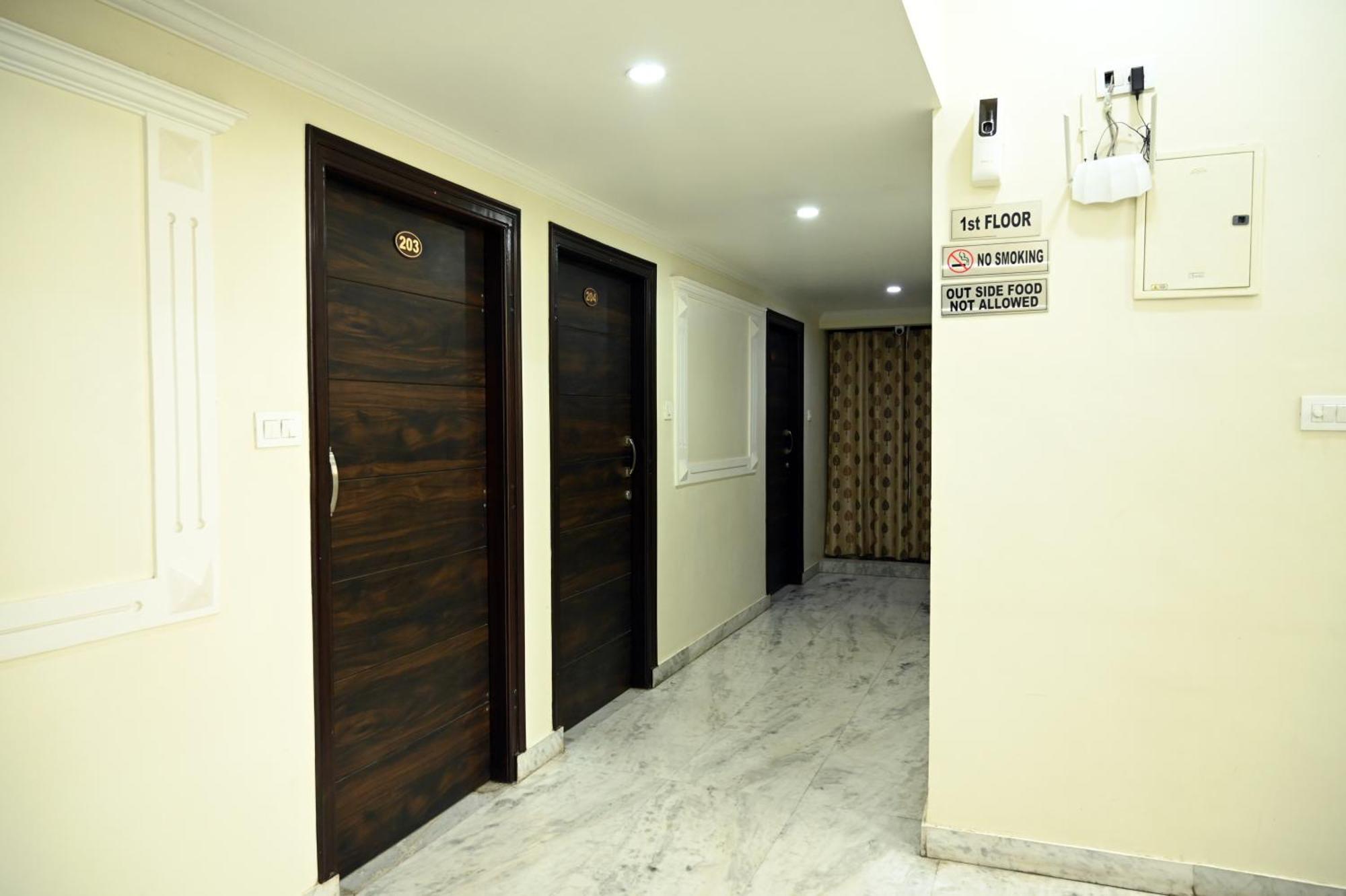 Hotel Pulse Inn Near Railway Station Jaipur Extérieur photo