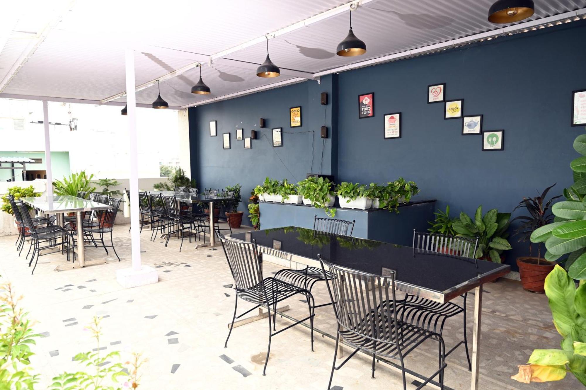 Hotel Pulse Inn Near Railway Station Jaipur Extérieur photo
